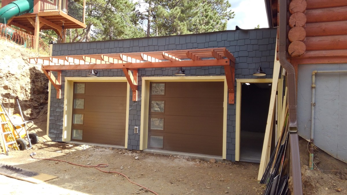 Garage: Decorative Trellis And&nbsp;Siding